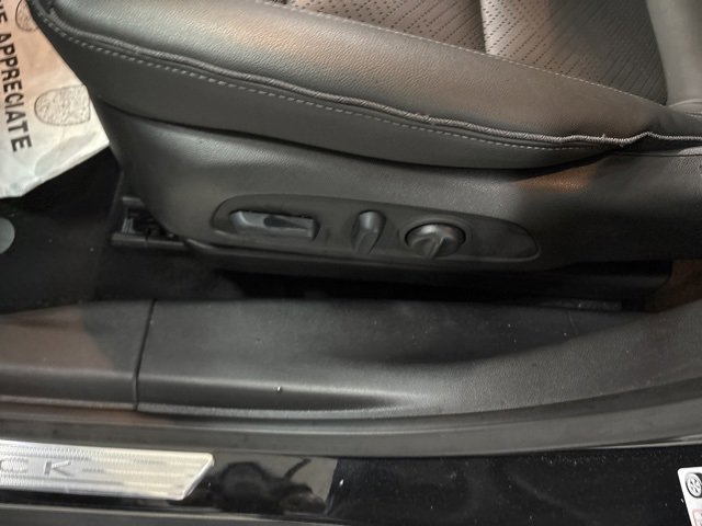 Used 2023 Buick Encore GX Essence w/ Experience Buick Package image 18