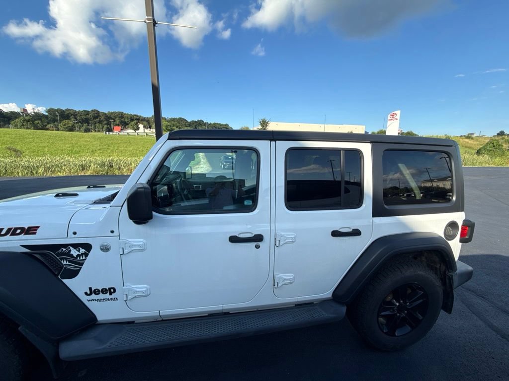 Used 2019 Jeep Wrangler Unlimited Sport AWD/4WD image 5