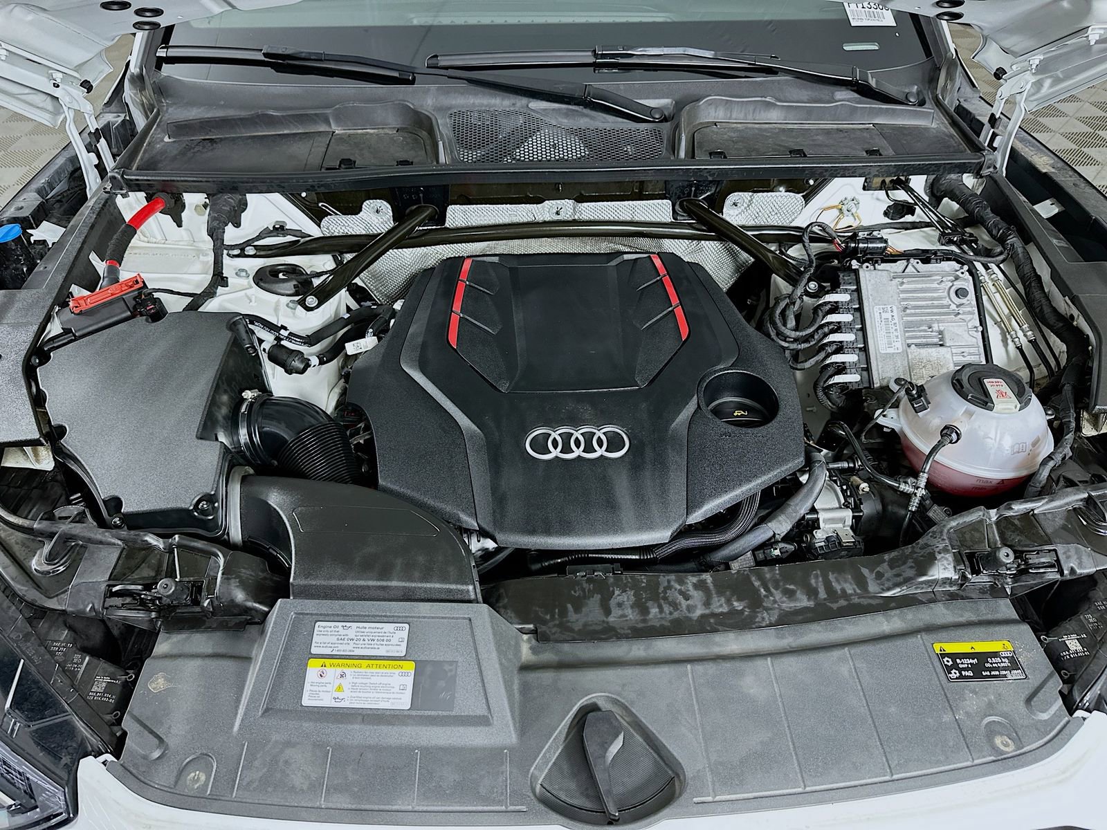 Used 2023 Audi SQ5 Premium Plus w/ Premium Plus Package image 32