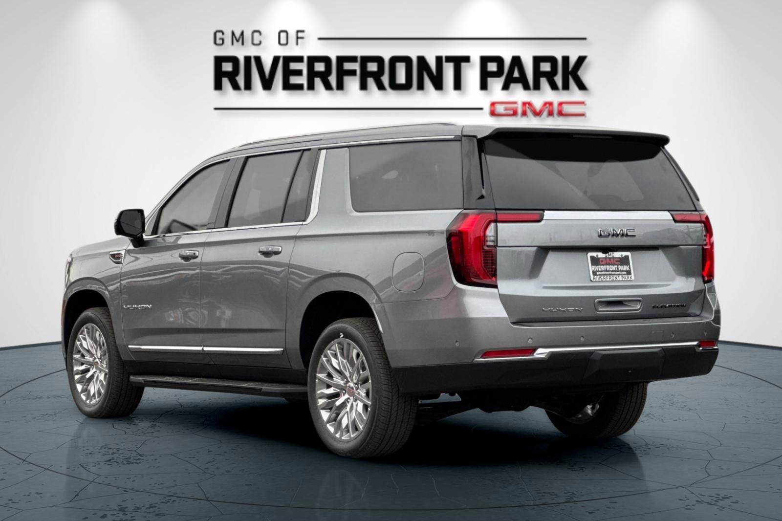 New 2025 GMC Yukon XL Elevation image 5