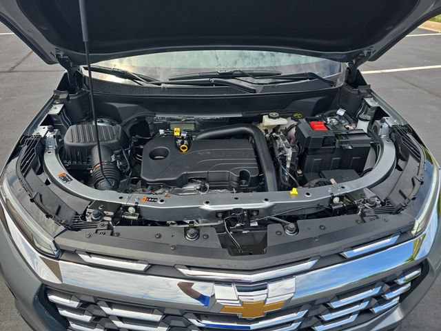 New 2026 Chevrolet Equinox LT w/ Safety and Technology Package AWD/4WD image 30