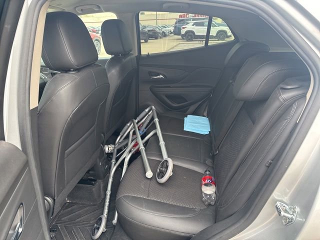 Used 2022 Buick Encore Preferred w/ Safety Package AWD/4WD image 8