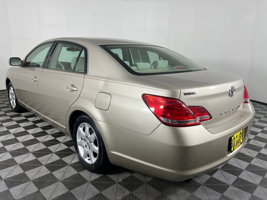 Used 2006 Toyota Avalon XL image 9