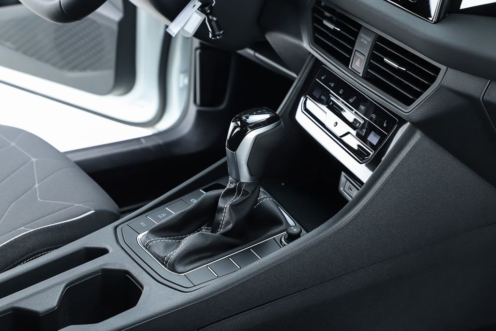 New 2025 Volkswagen Jetta Sport image 33