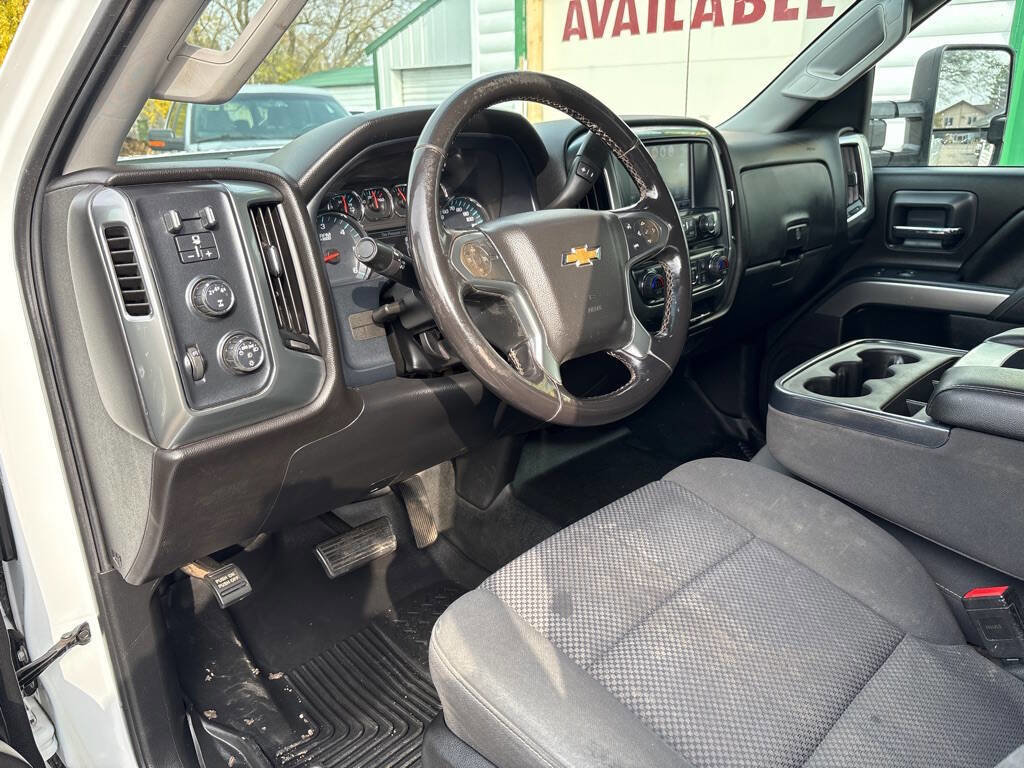 Used 2019 Chevrolet Silverado 2500 LT w/ All Star Edition image 10