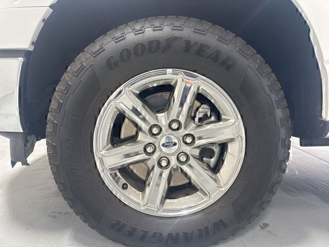 Used 2025 Ford F150 XLT w/ Equipment Group 301A Standard image 11