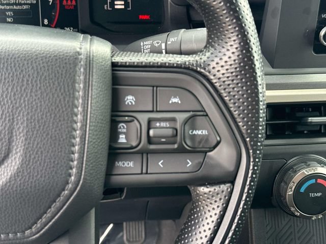 Used 2026 Toyota Tacoma SR5 AWD/4WD image 25