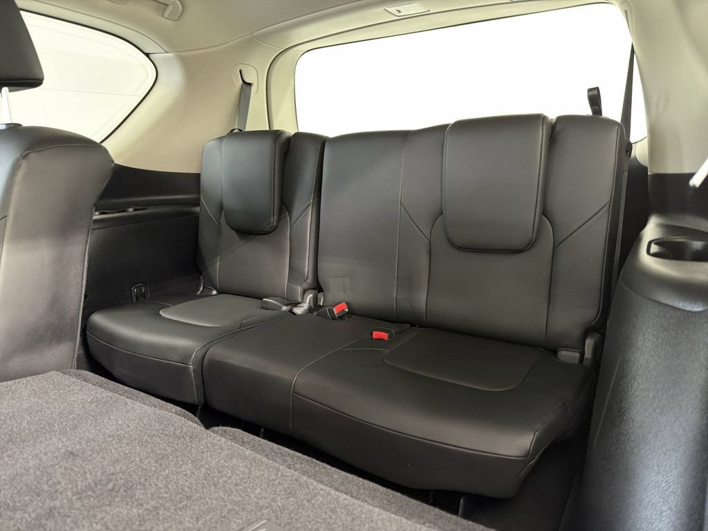 Certified 2024 Nissan Armada SV w/ Cargo Package AWD/4WD image 16