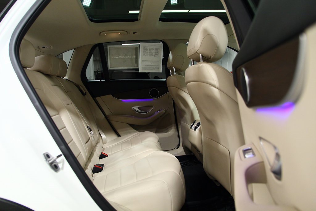 Used 2022 Mercedes-Benz GLC 300 4MATIC image 25