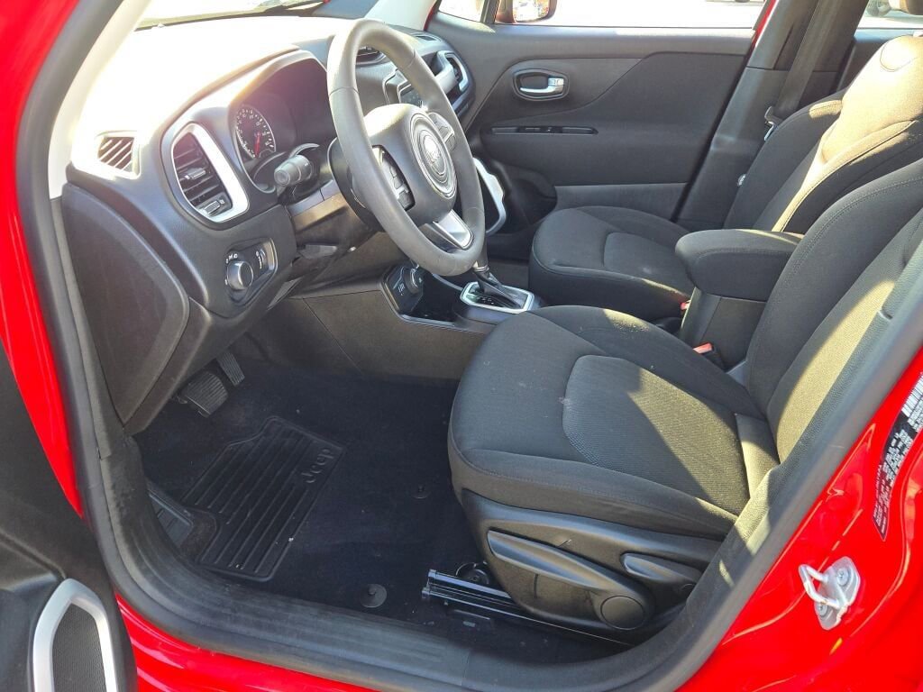Used 2021 Jeep Renegade Sport AWD/4WD image 26