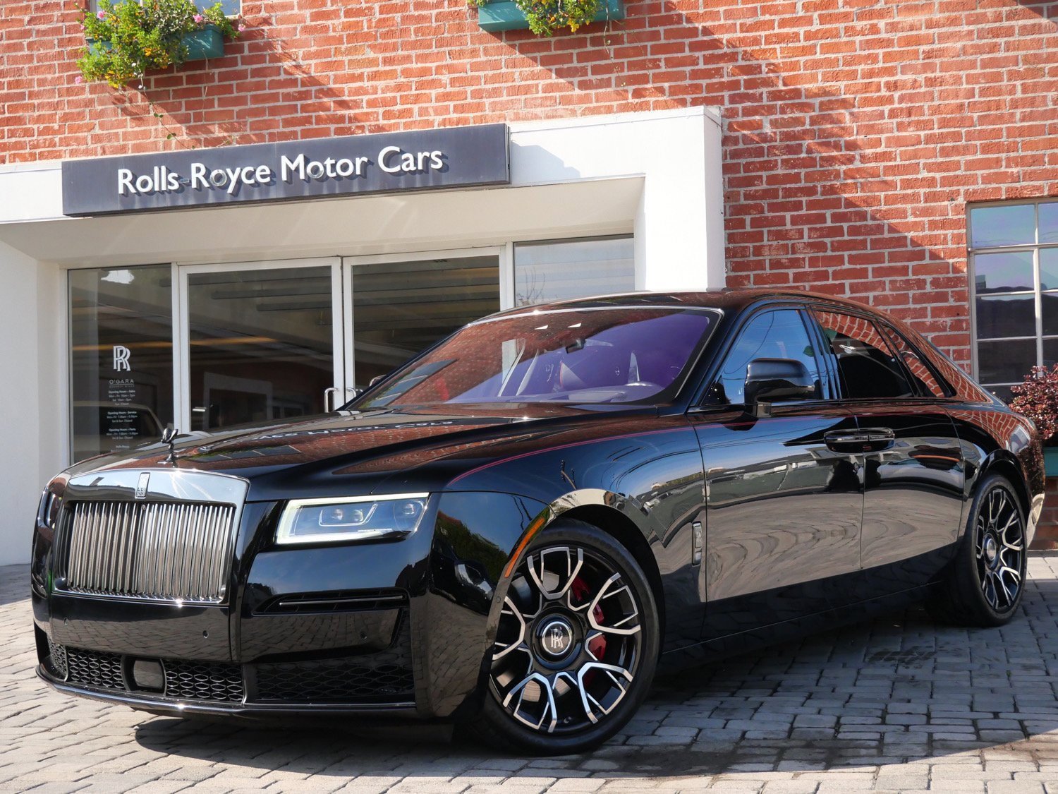 Certified 2022 Rolls-Royce Ghost Black Badge image 1