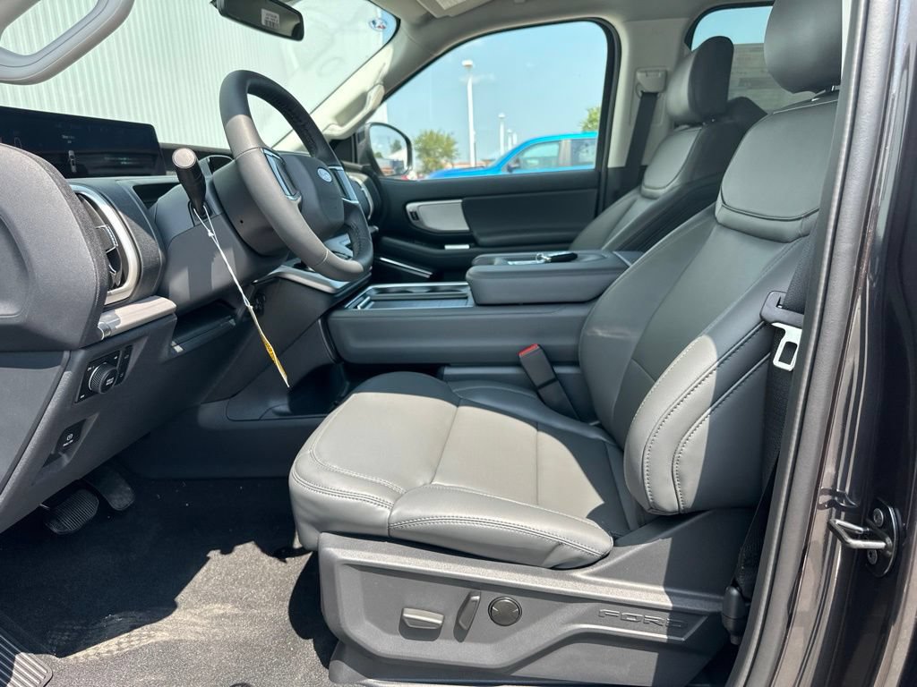 New 2027 Ford Expedition Active AWD/4WD image 14