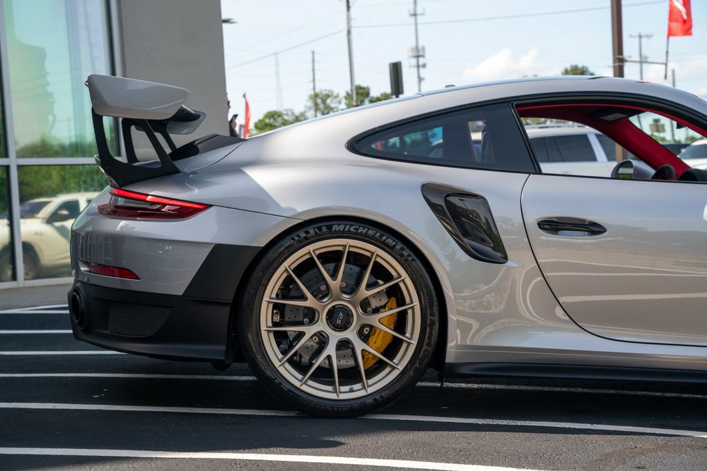 Used 2018 Porsche 911 GT2 RS RWD image 14
