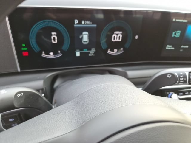 Used 2026 Hyundai Tucson Blue SE AWD/4WD image 20