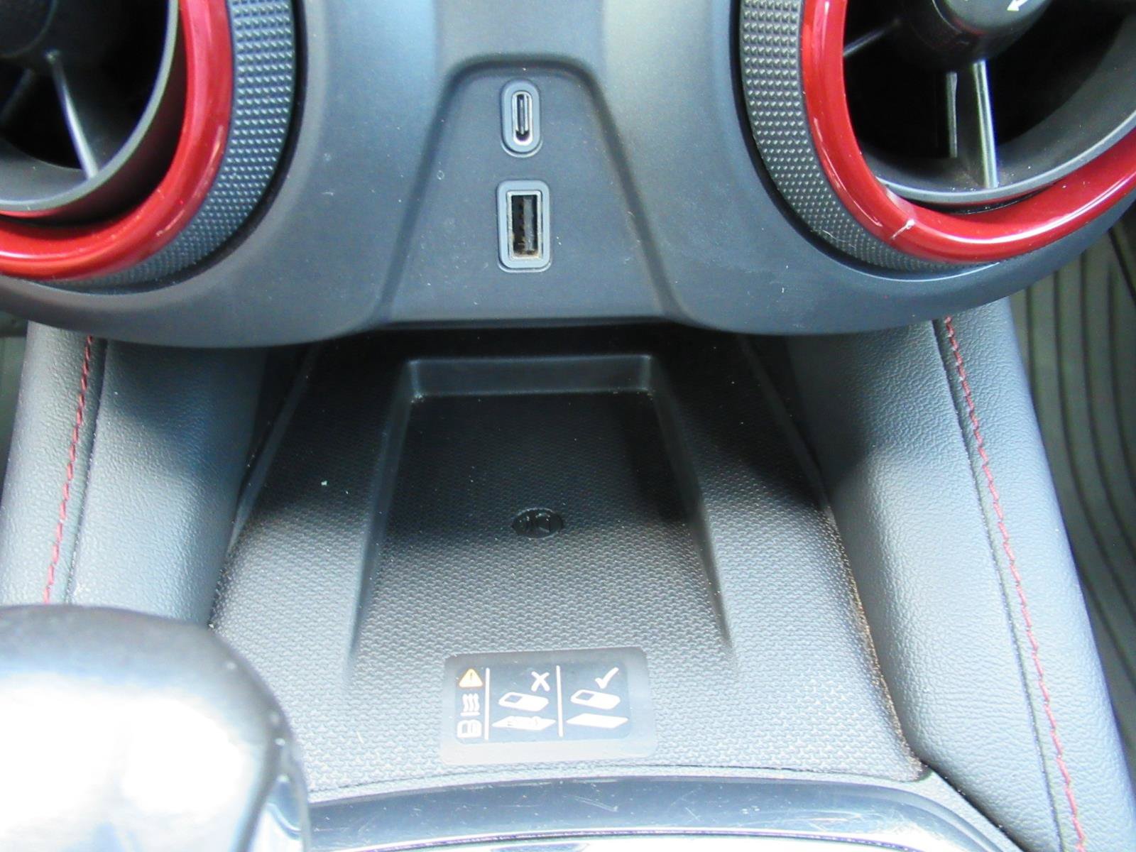 Used 2022 Chevrolet Blazer RS w/ Enhanced Convenience Package FWD image 30