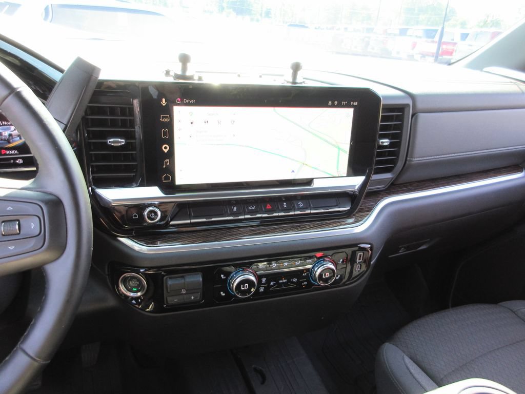 Certified 2025 GMC Sierra 2500 SLE w/ SLE Value Package; AWD/4WD image 30