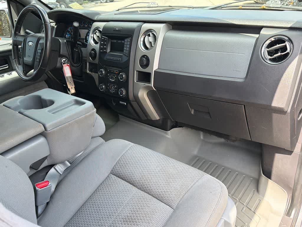 Used 2014 Ford F150 XLT w/ Equipment Group 302A Luxury AWD/4WD image 13