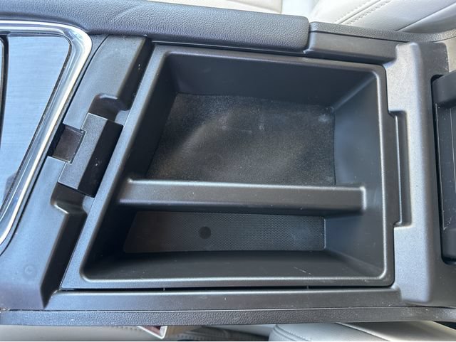 Used 2023 Buick Enclave Essence w/ Experience Buick Package FWD image 32