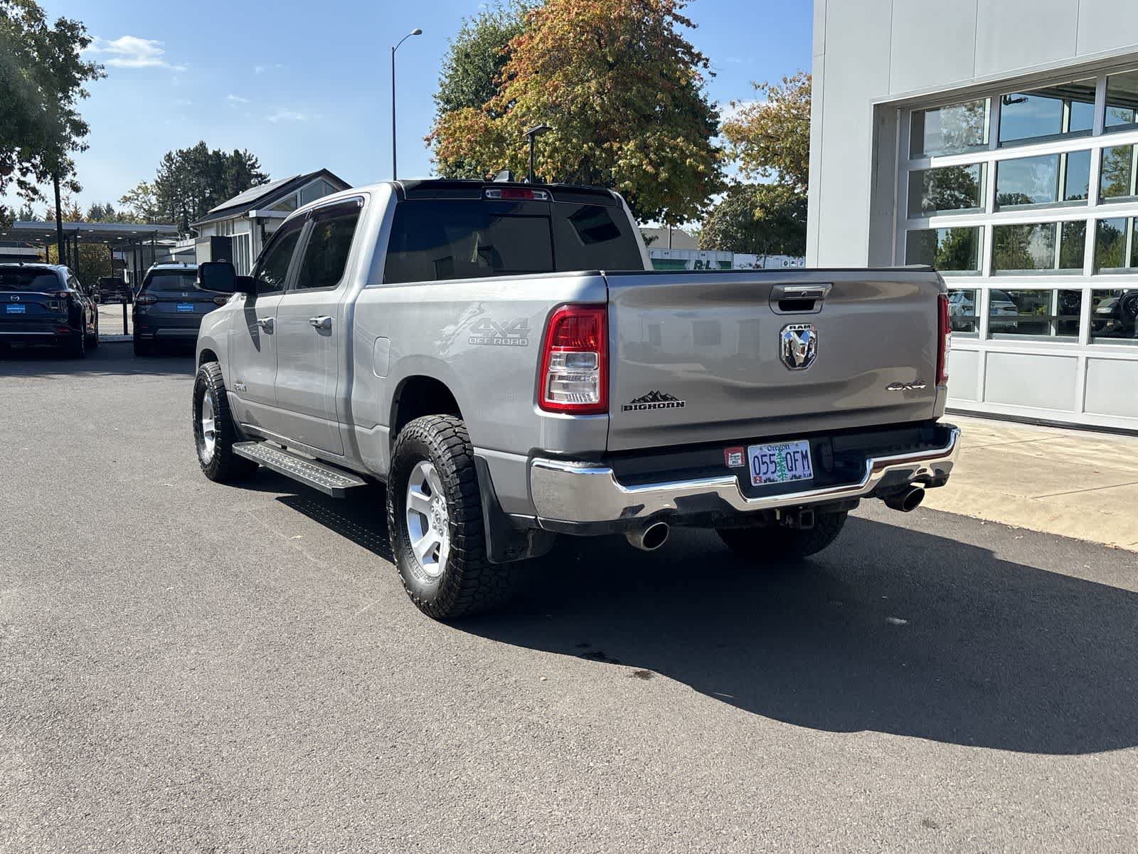 Used 2020 RAM 1500 Big Horn AWD/4WD image 3