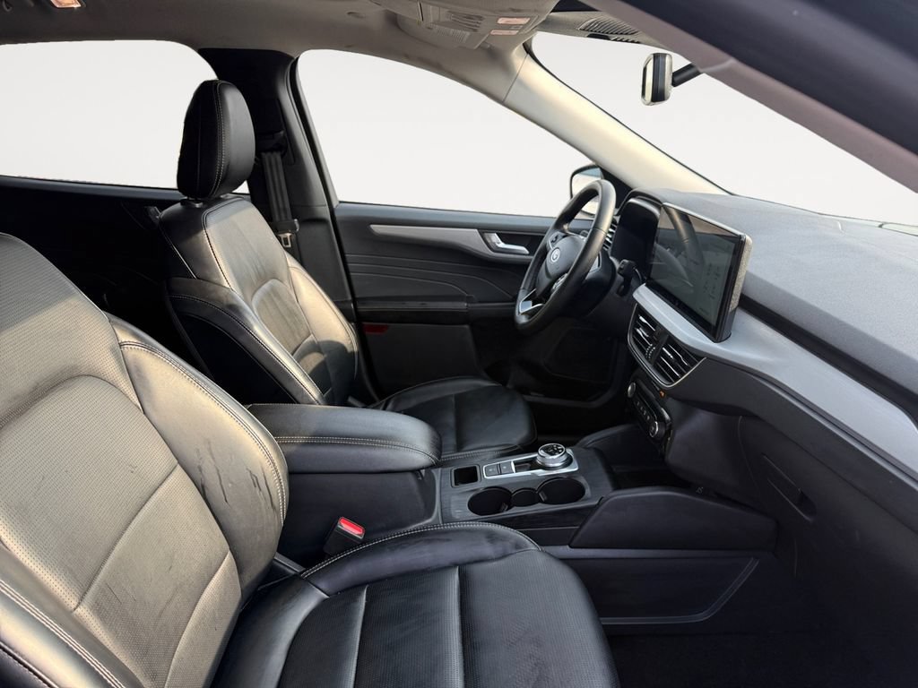 Used 2025 Ford Escape Platinum AWD/4WD image 15