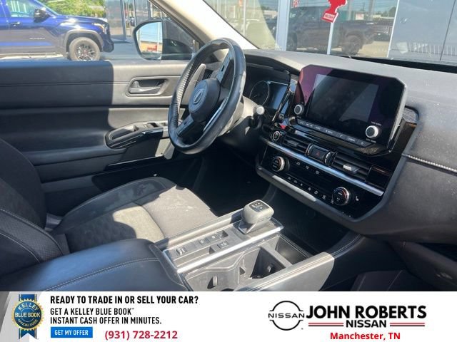 Used 2023 Nissan Pathfinder SV FWD image 20