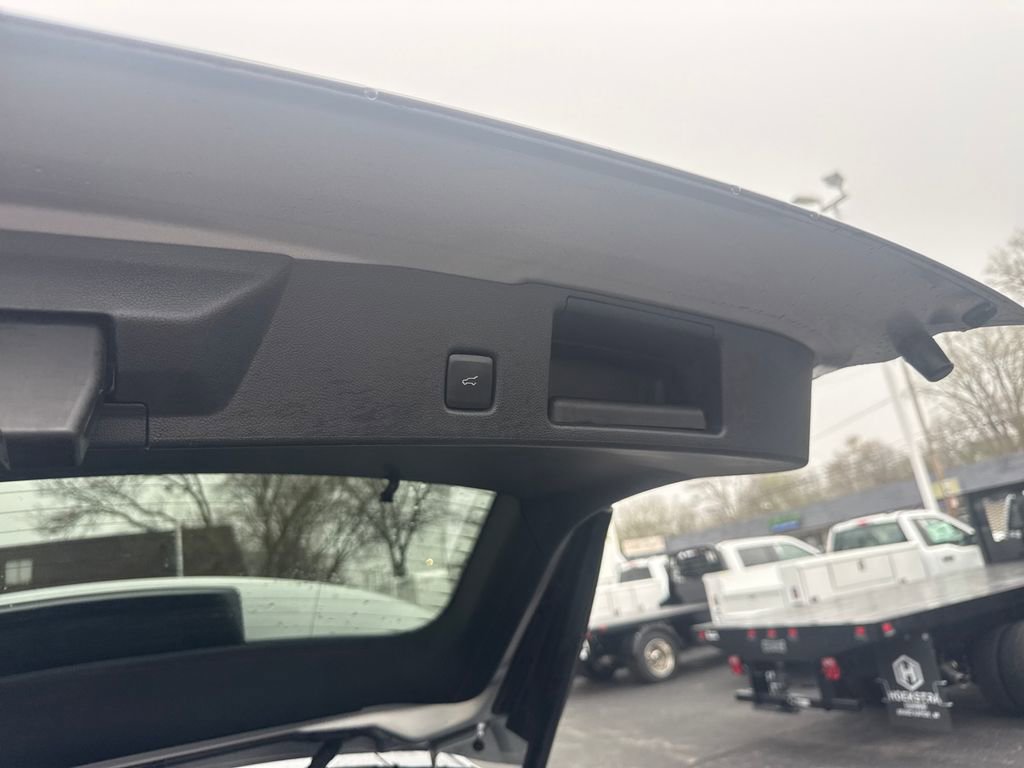 Used 2024 Ford Escape Platinum w/ Premium Technology Package image 13