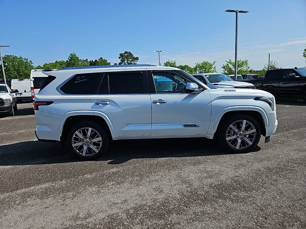 Used 2024 Toyota Sequoia Capstone image 8