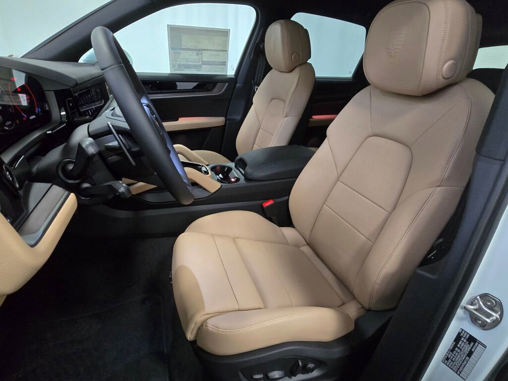 New 2026 Porsche Cayenne image 5