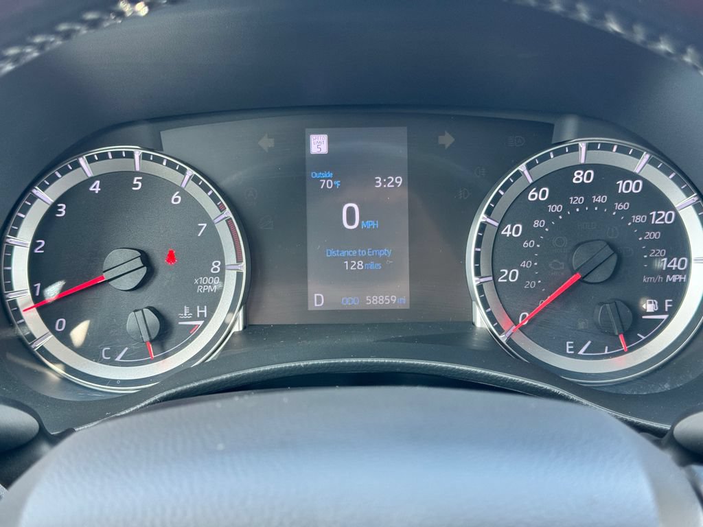 Used 2020 Toyota Highlander LE AWD/4WD image 25