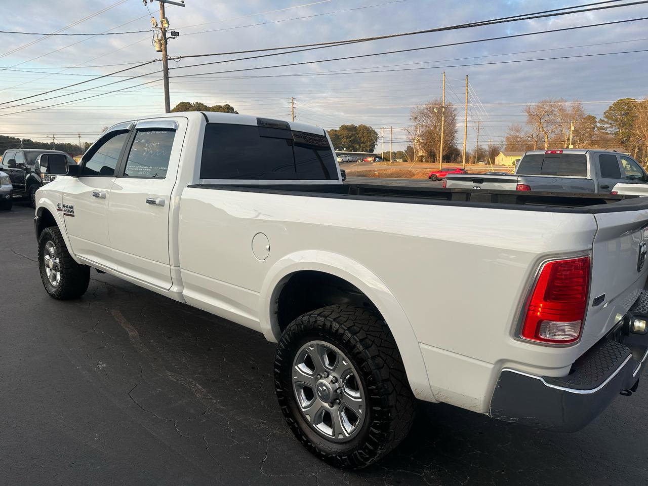 Used 2014 RAM 2500 Laramie w/ Convenience Group image 8