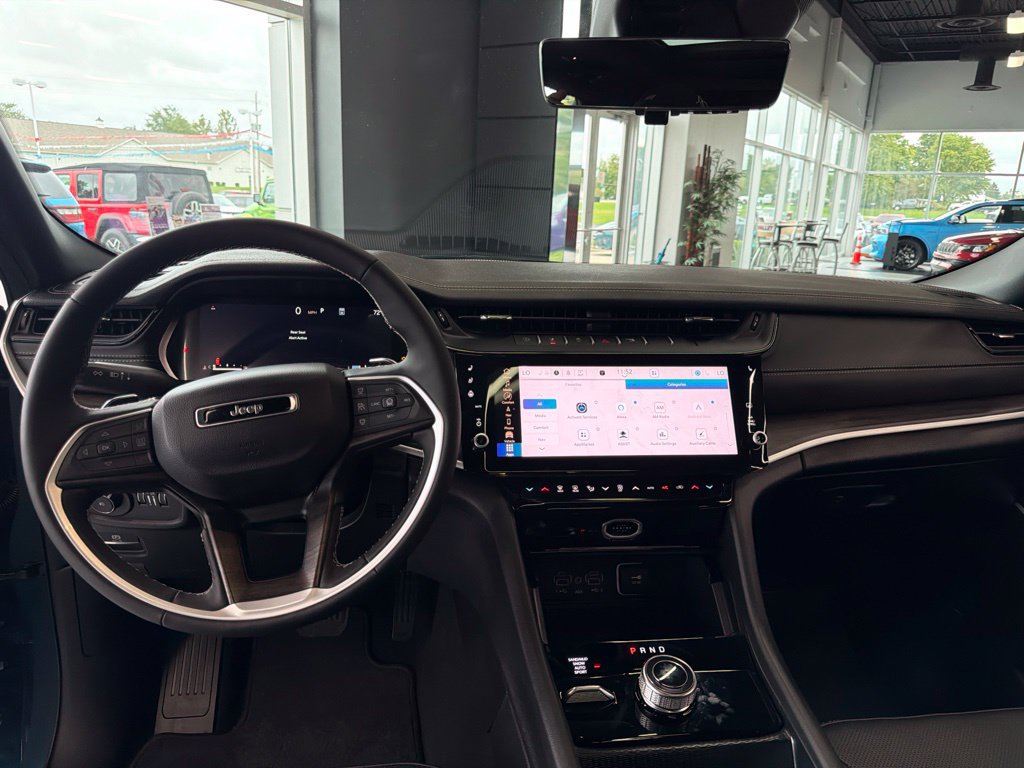 New 2026 Jeep Grand Cherokee Limited AWD/4WD image 53