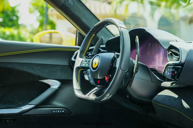 Used 2025 Ferrari 296 GTB RWD image 35