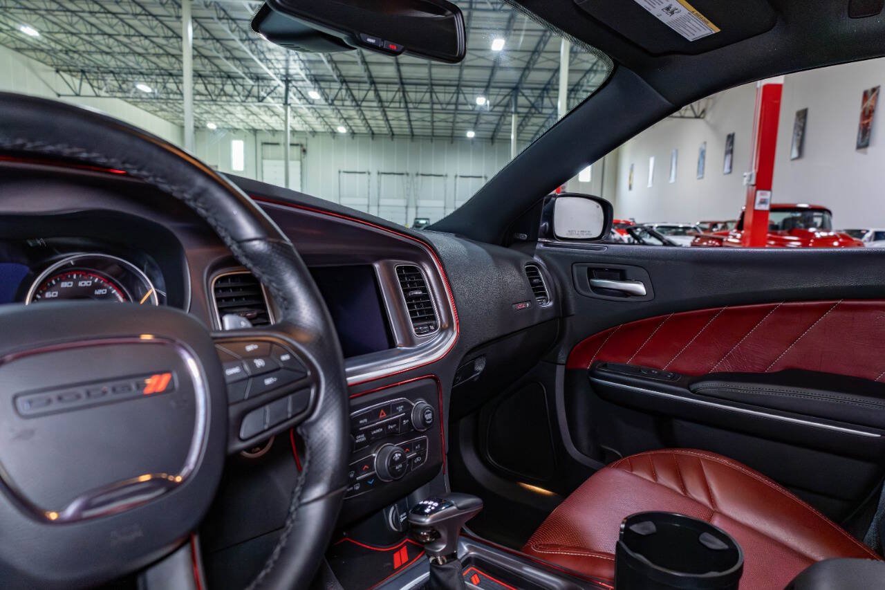 Used 2020 Dodge Charger Scat Pack RWD image 13