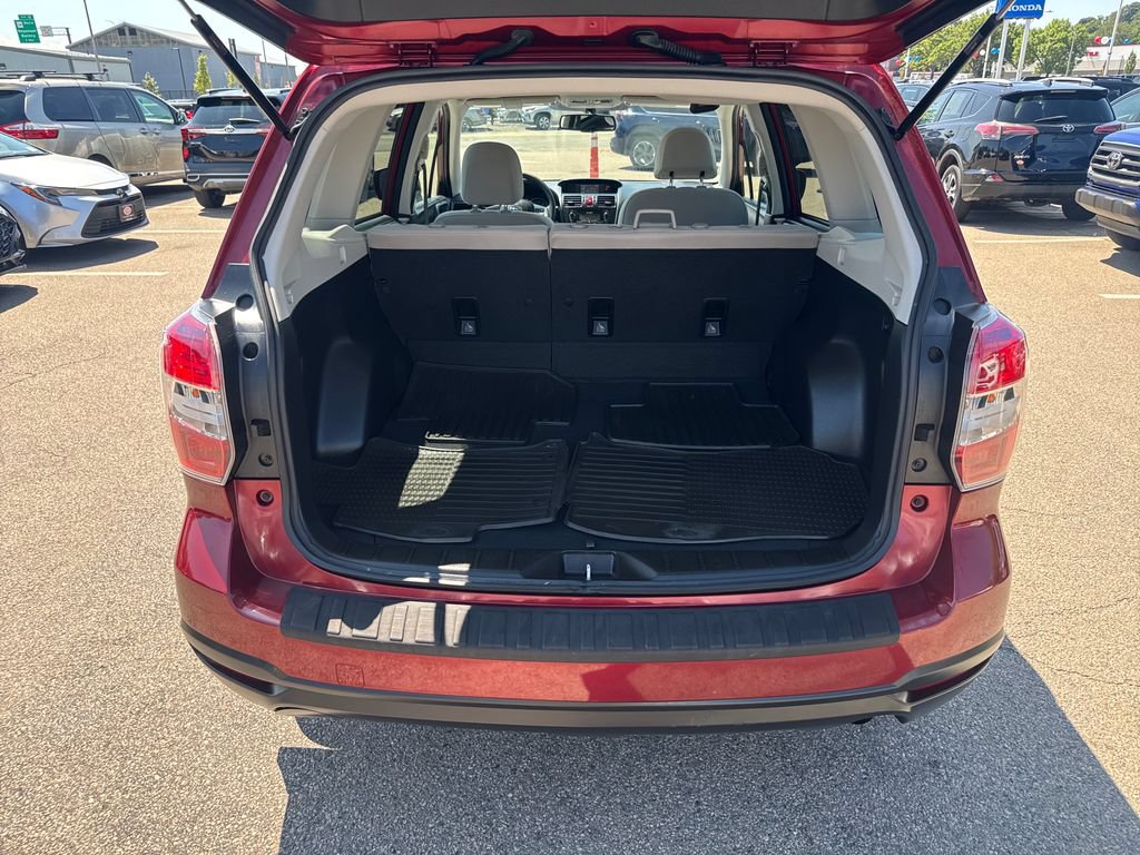 Used 2015 Subaru Forester 2.5i Premium w/ All-Weather Package AWD/4WD image 7