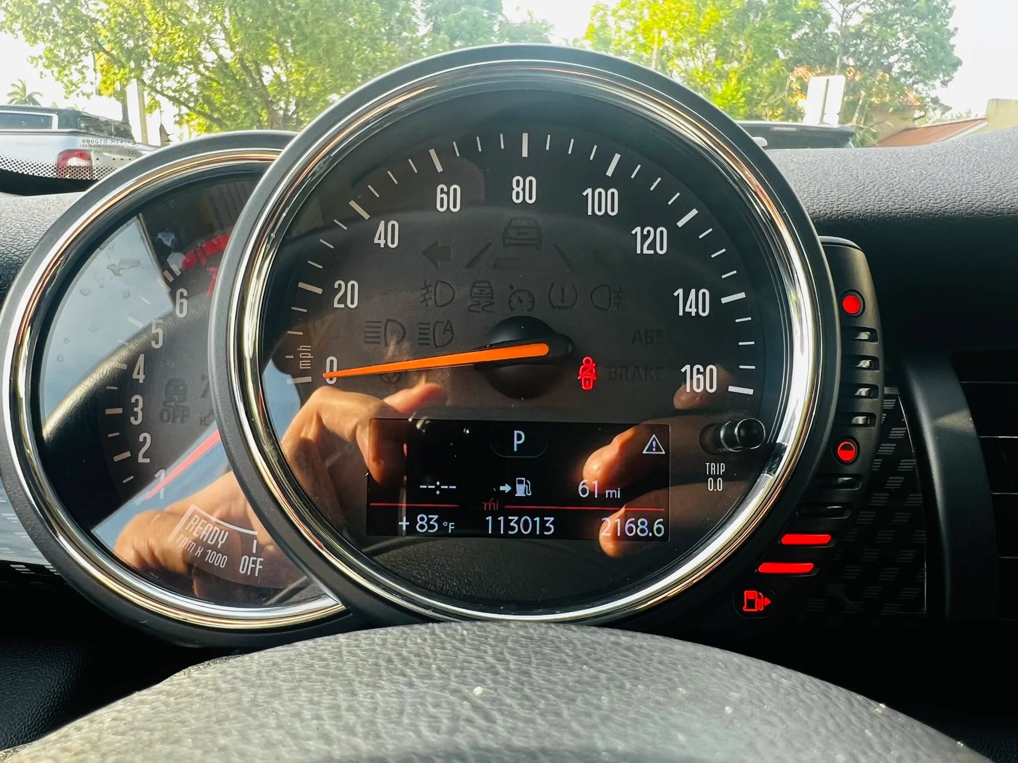Used 2015 MINI Cooper S w/ Park Assistant Package FWD image 31