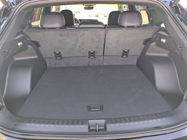 Used 2024 Chevrolet Blazer EV RS image 13