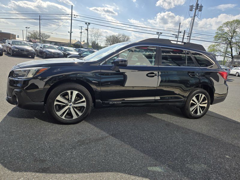 Used 2018 Subaru Outback 2.5i Limited image 11