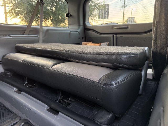 Used 2002 Ford Excursion XLT AWD/4WD image 15