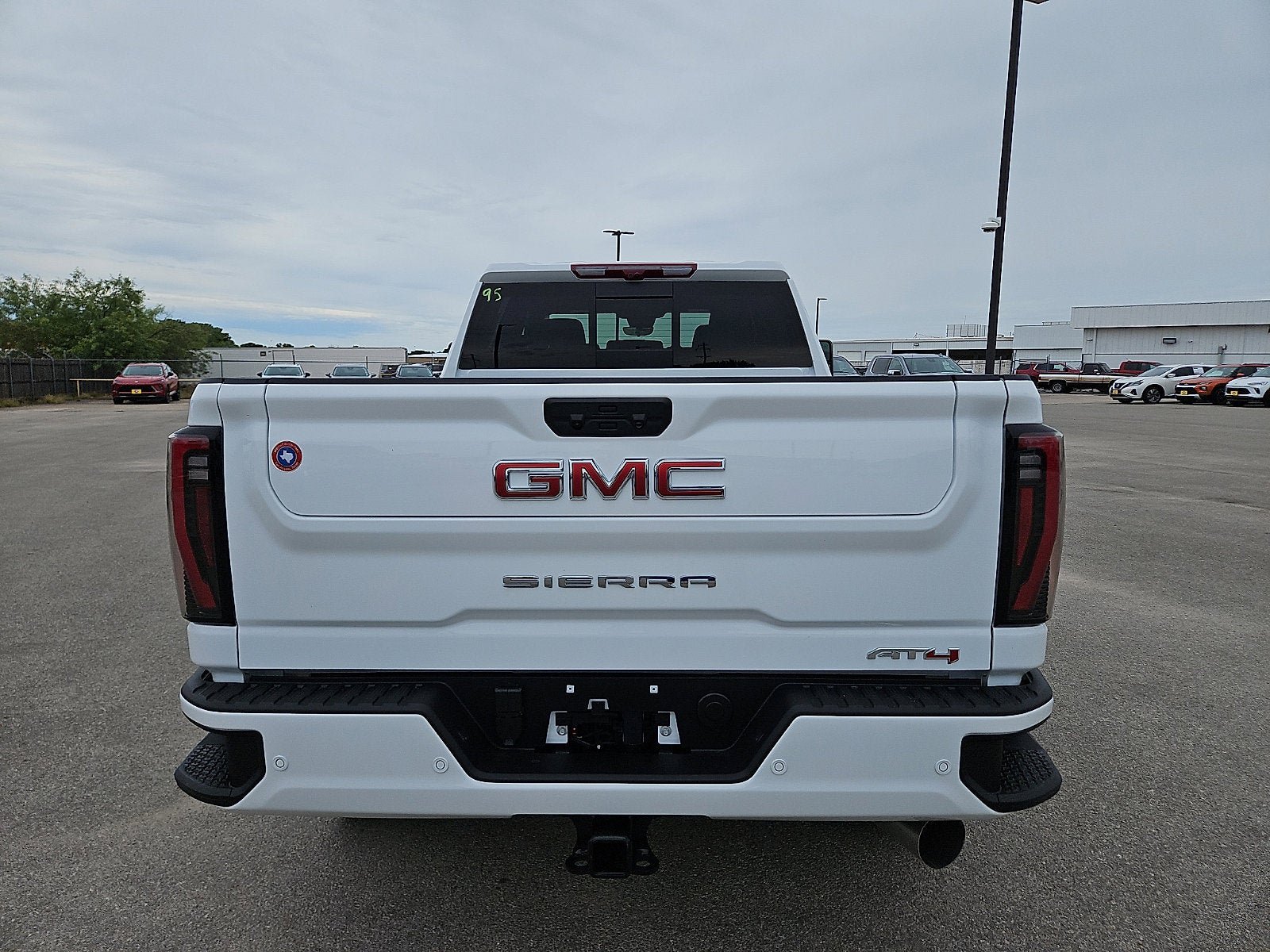 New 2026 GMC Sierra 2500 AT4 w/ AT4 Premium Plus Package AWD/4WD image 4