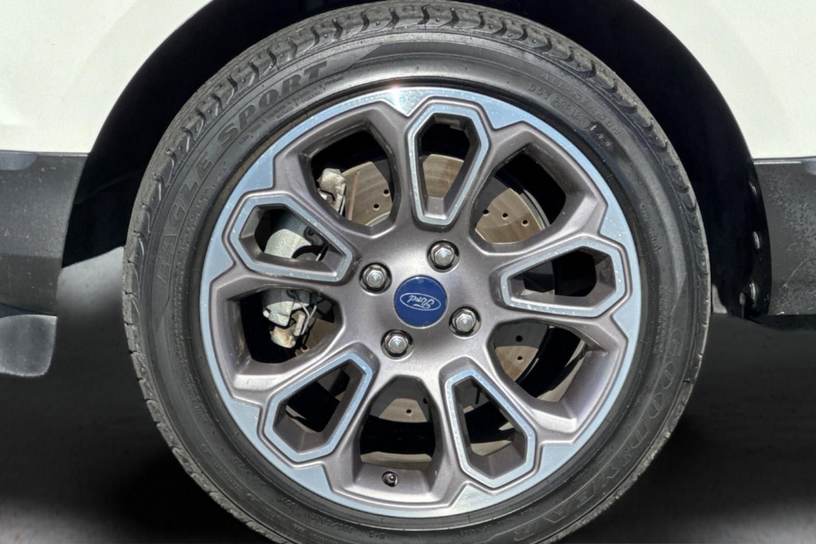 Used 2019 Ford EcoSport Titanium AWD/4WD image 25