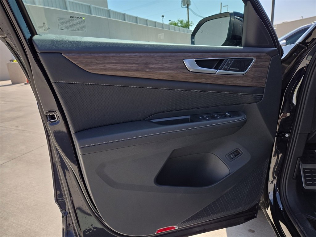 New 2025 Volkswagen Atlas SEL Premium R-Line image 17