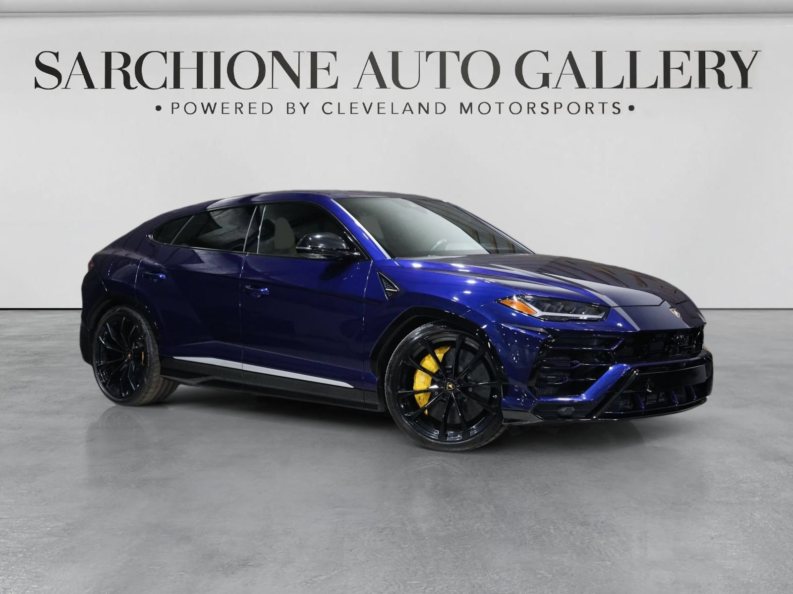 Used 2019 Lamborghini Urus AWD/4WD image 19