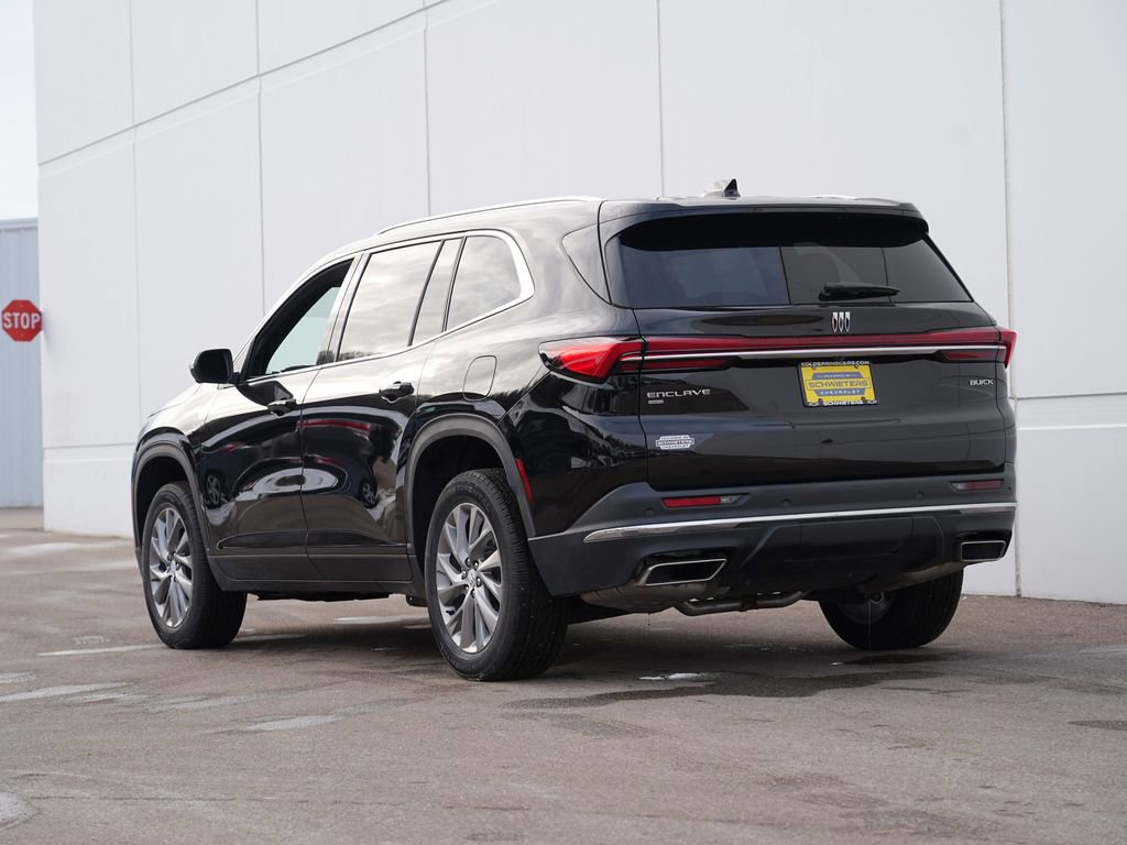Used 2025 Buick Enclave Preferred image 5