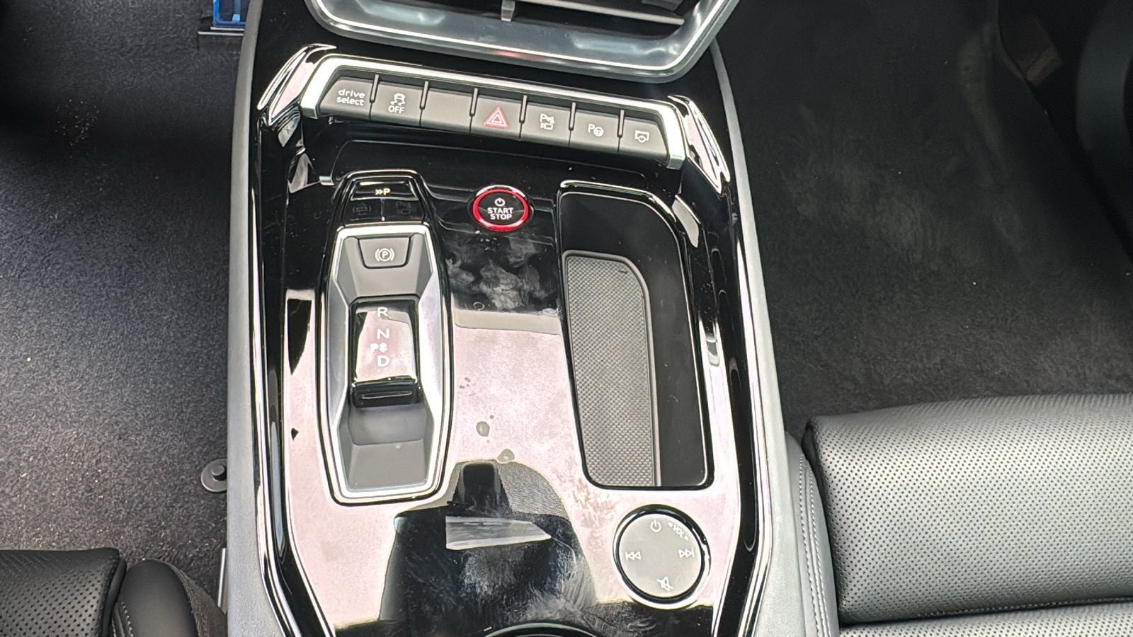 New 2026 Audi S e-tron GT Premium Plus AWD/4WD image 21