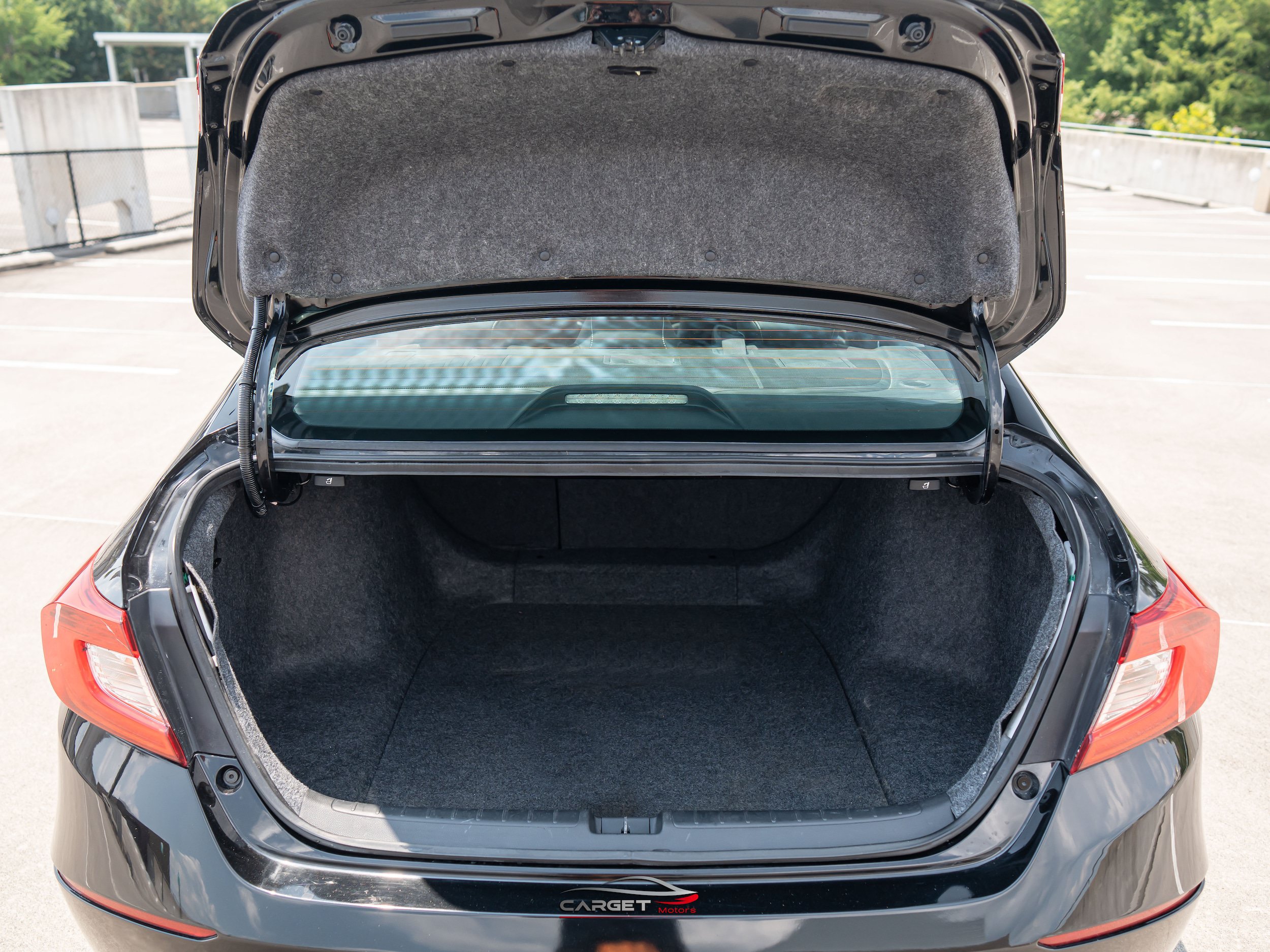 Used 2019 Honda Accord Sport image 45