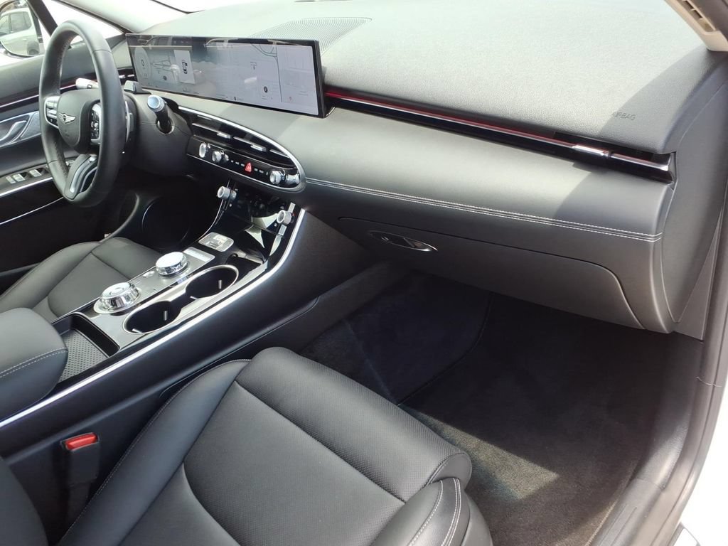 Used 2026 Genesis GV70 2.5T AWD/4WD image 12