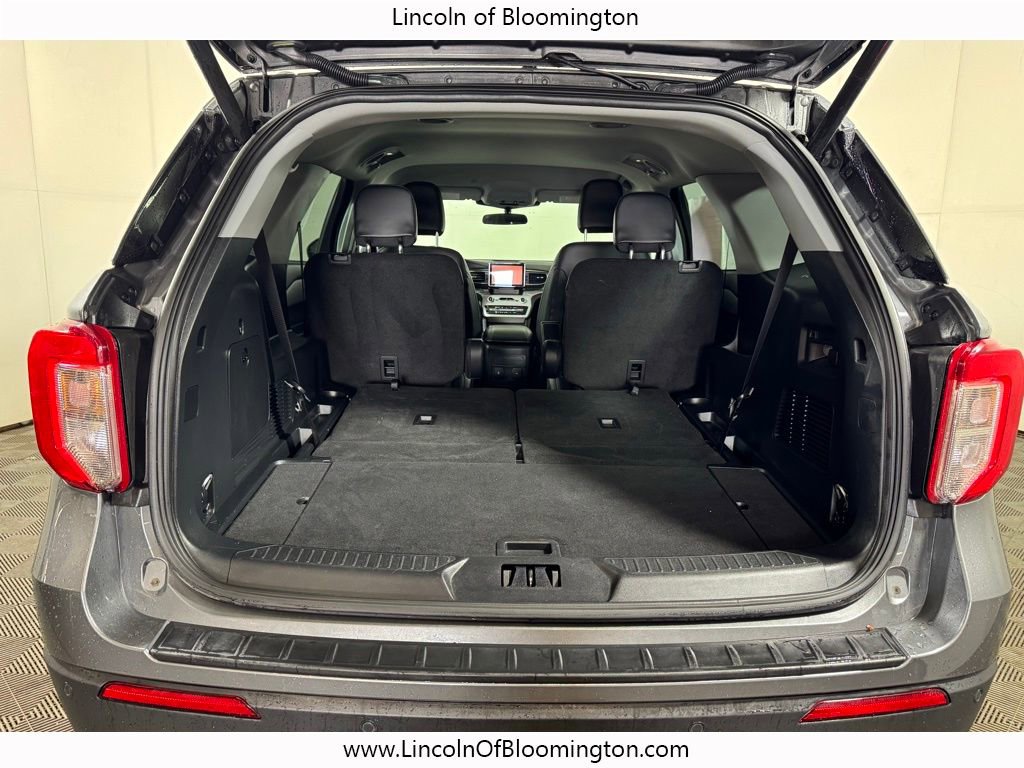 Used 2023 Ford Explorer XLT w/ Equipment Group 202A image 59