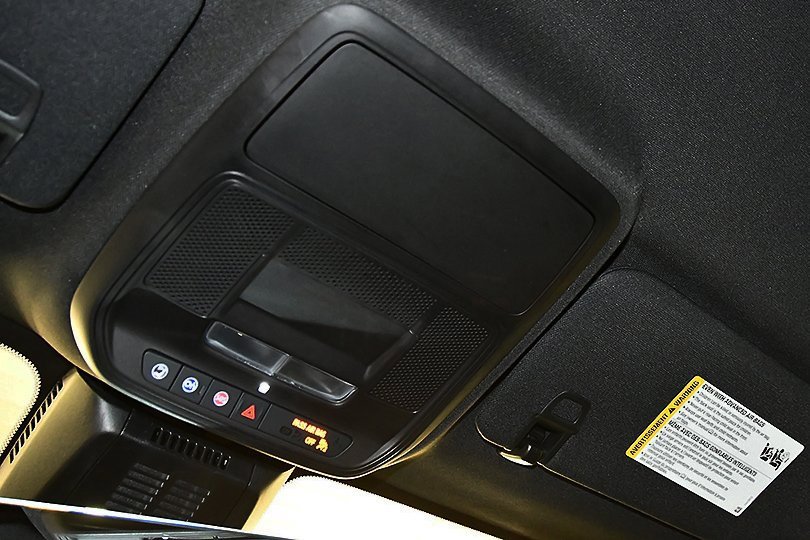 Used 2025 Chevrolet Equinox LT w/ Safety and Technology Package image 24