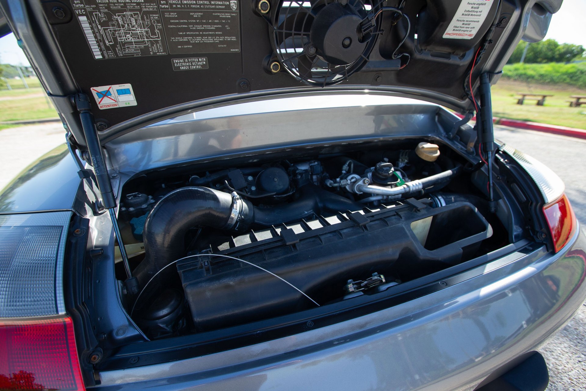 Used 2001 Porsche 911 Turbo image 12