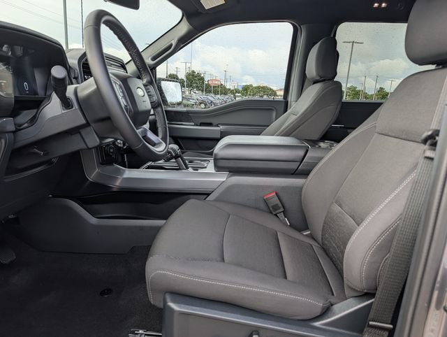 Used 2026 Ford F150 XLT w/ Equipment Group 302A MID AWD/4WD image 27